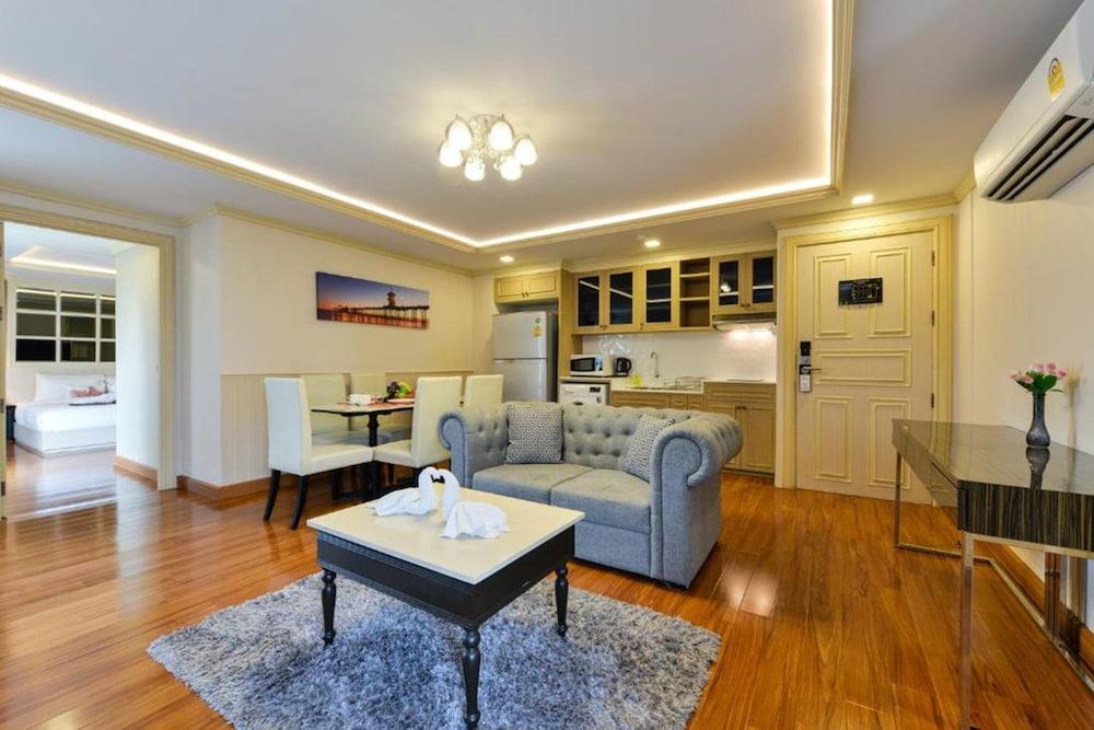 בנגקוק Aspira Hana Executive Apartment Thonglor מראה חיצוני תמונה